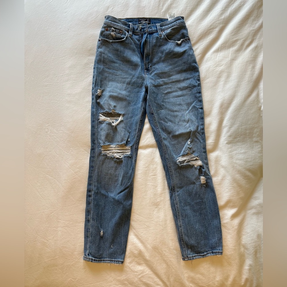 Abercrombie Ripped jeans